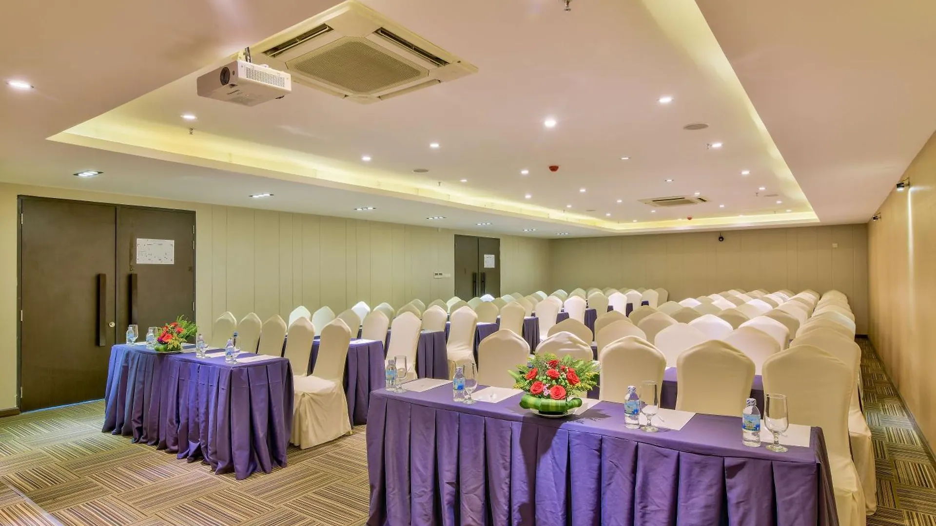 Poseidon Nha Trang Hotel