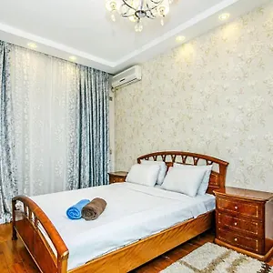 Malakan Lux Апартаменты Баку